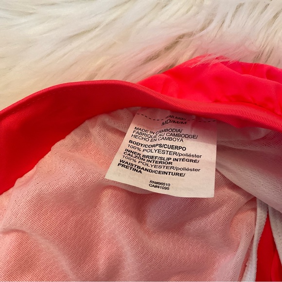 Under Armour UA Fly-By 2.0 Shorts - NWT - Medium - Pink Shock / White - Picture 8 of 10